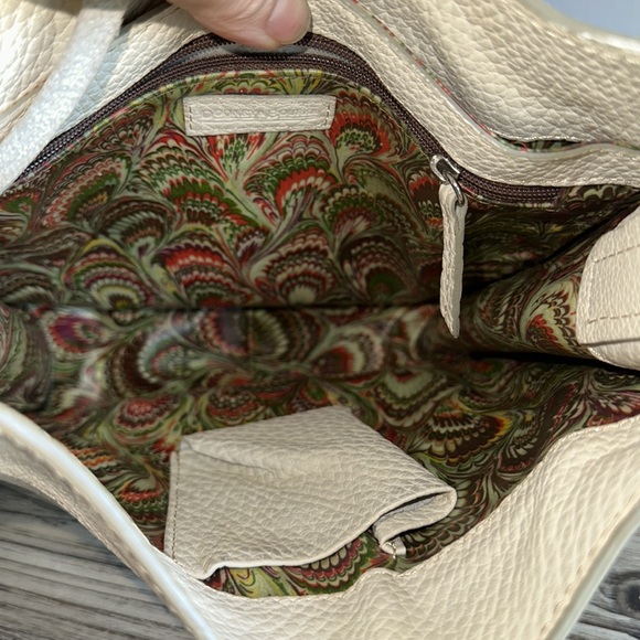 Dooney & Bourke shoulder bag great condition - Picture 9 of 14